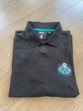 Men’s Boss Black Polo W/Long Sleeved Miami Dolphins Logo SZ XXL Preowned